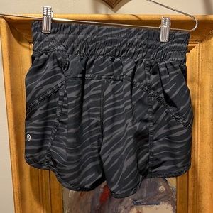 GUC size 4 Lululemon shorts